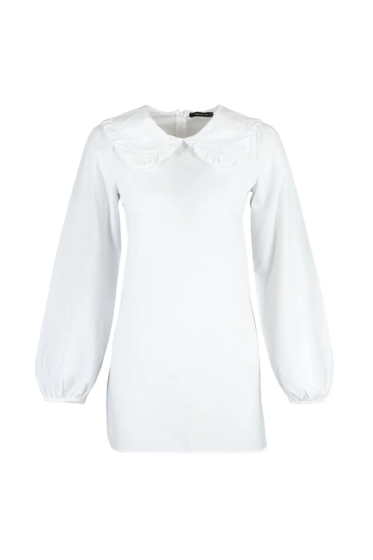 Trendyol Modest  Weiße gewebte Tunika mit Babykragen TCTSS21TN0089