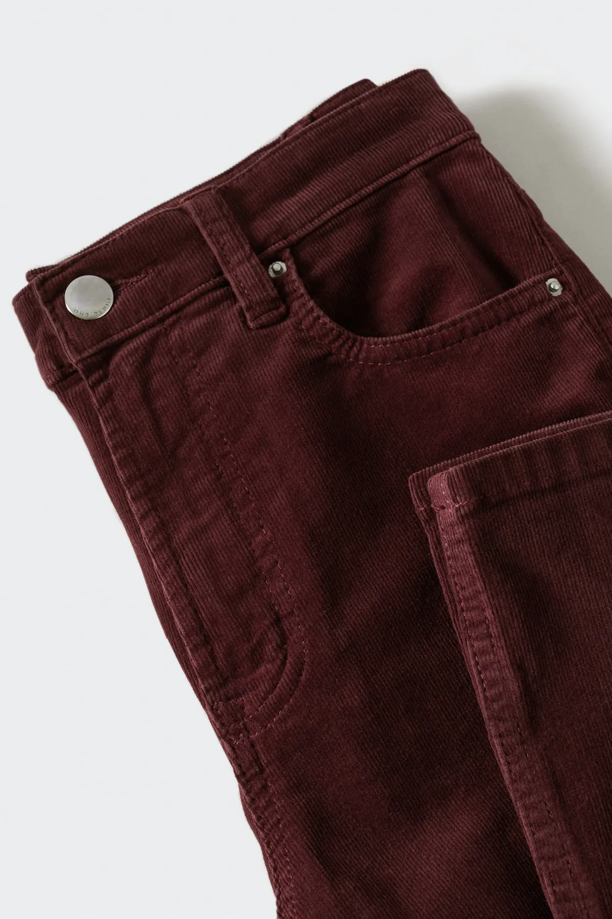 MANGO  37008254 Jeans Burgund