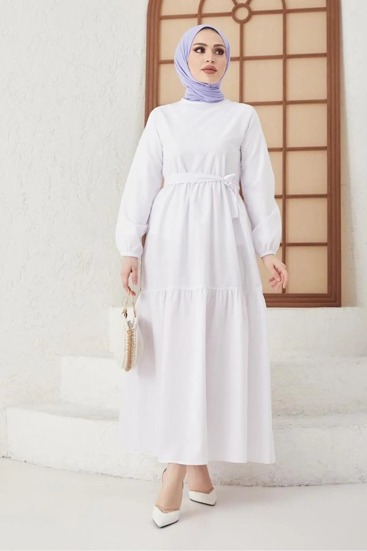 benguen  411 Hijab-Kleid mit Nullkragen und Taillengürtel Weiß