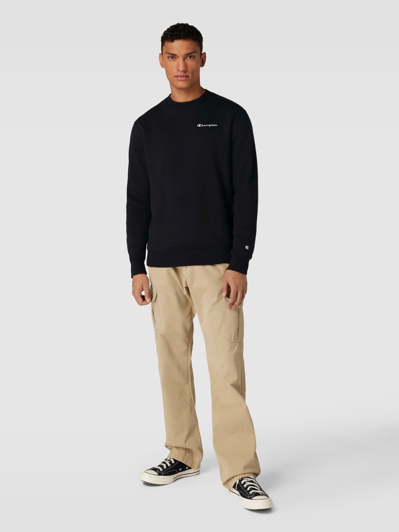 Sweatshirt in unifarbenem Design Modell 'Rochester' in schwarz