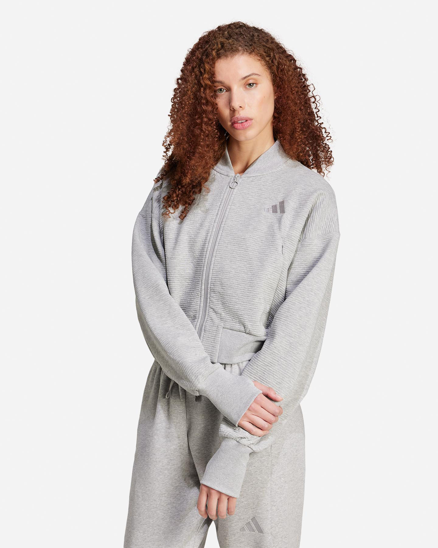 Malé logo Adidas Felpa Szn W IY6833