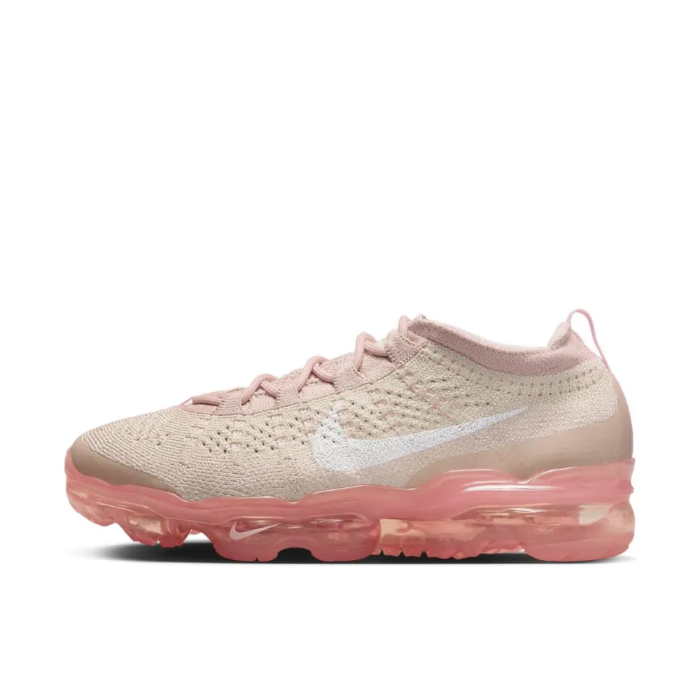 Nike Air VaporMax 2023 Flyknit DV6840-101 / pink