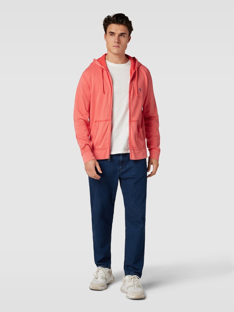 Sweatjacke mit Label-Stitching in rot