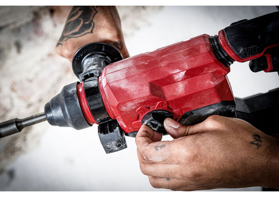 SKIL RH1E3851JA Vrtací kladivo / sekáč SDS-plus 20V bezkartáčové bez baterií a nabíječky v kufru