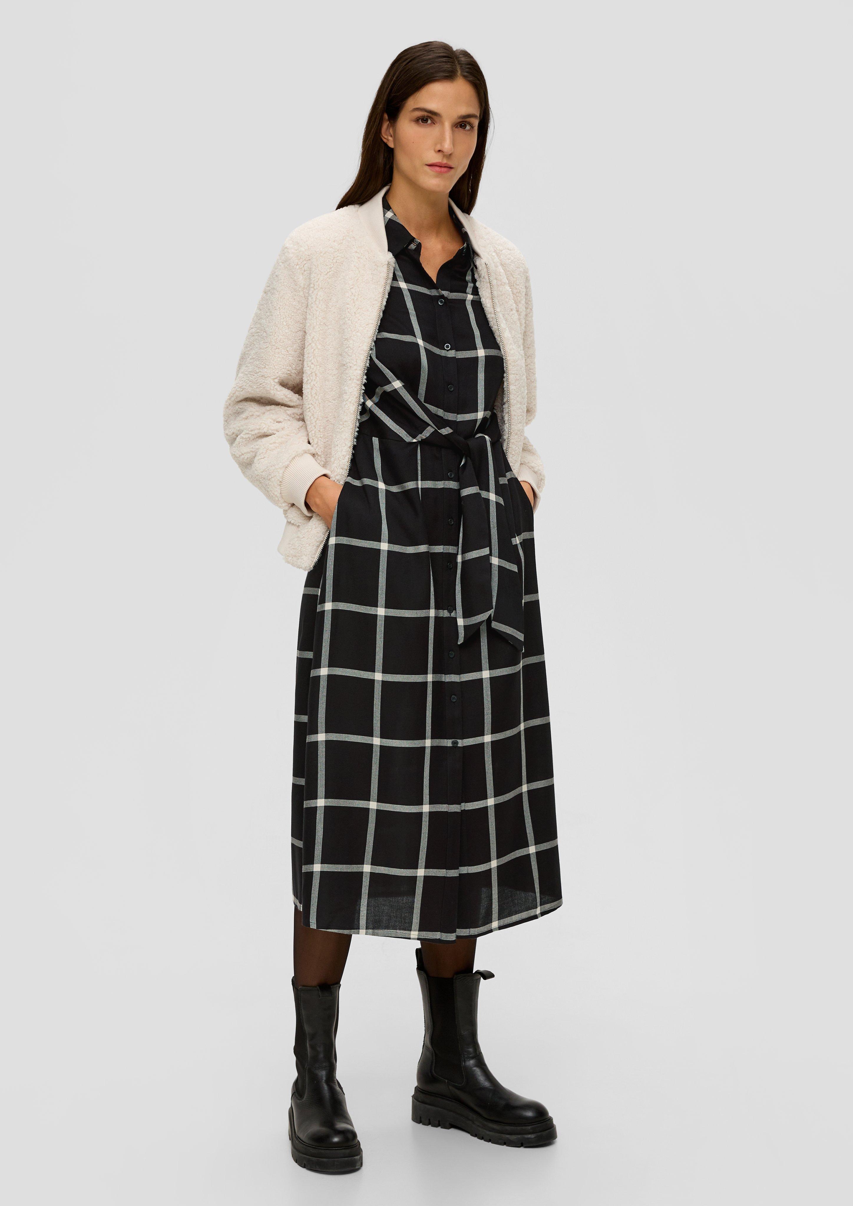 Kleid aus Viskosemix  2139070-99N3