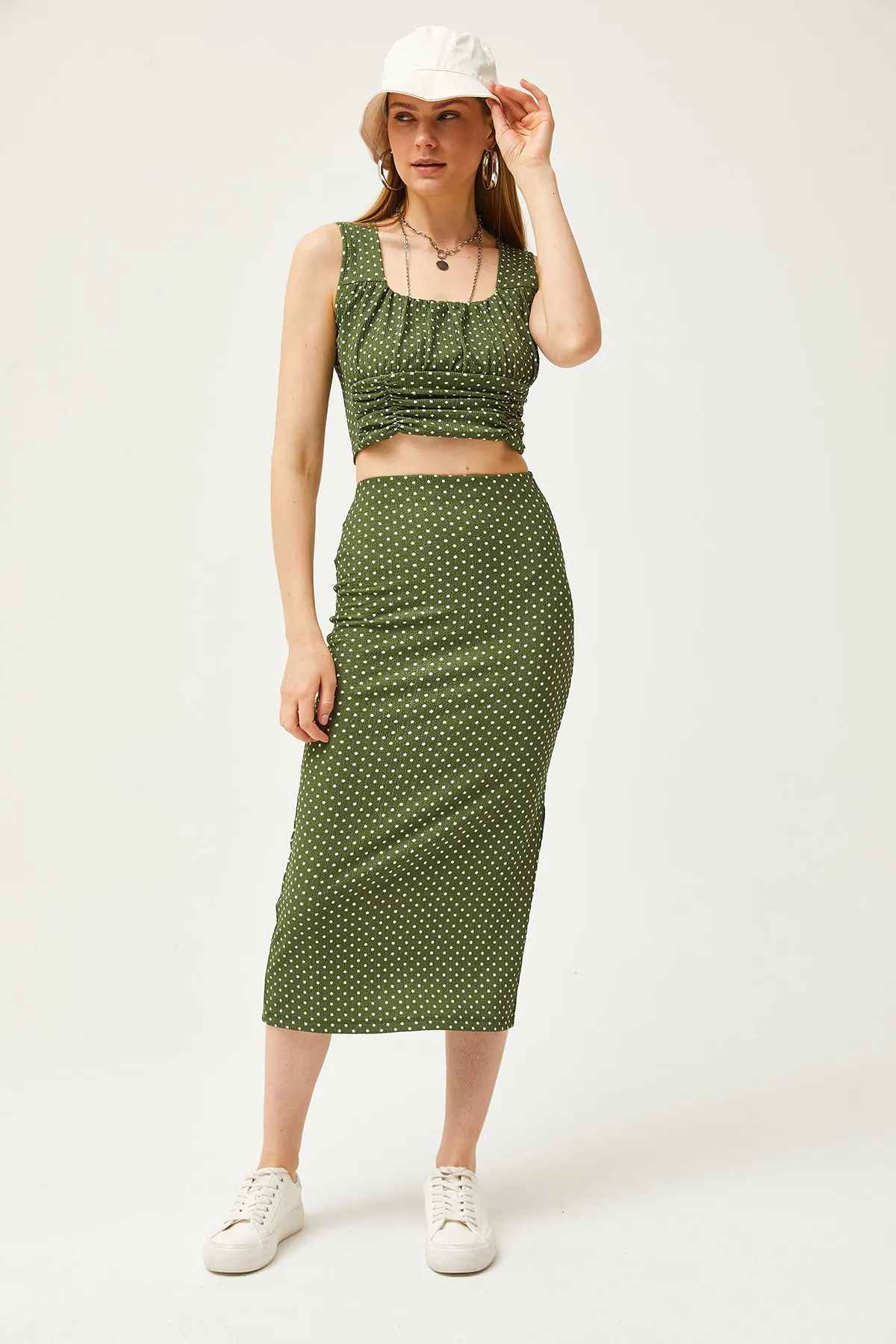 Olalook  Grünes gepunktetes Oberteil für Damen, Bluse, Unterteil, Rock, Strickunterteil, Oberteil-Set TKM-19000281