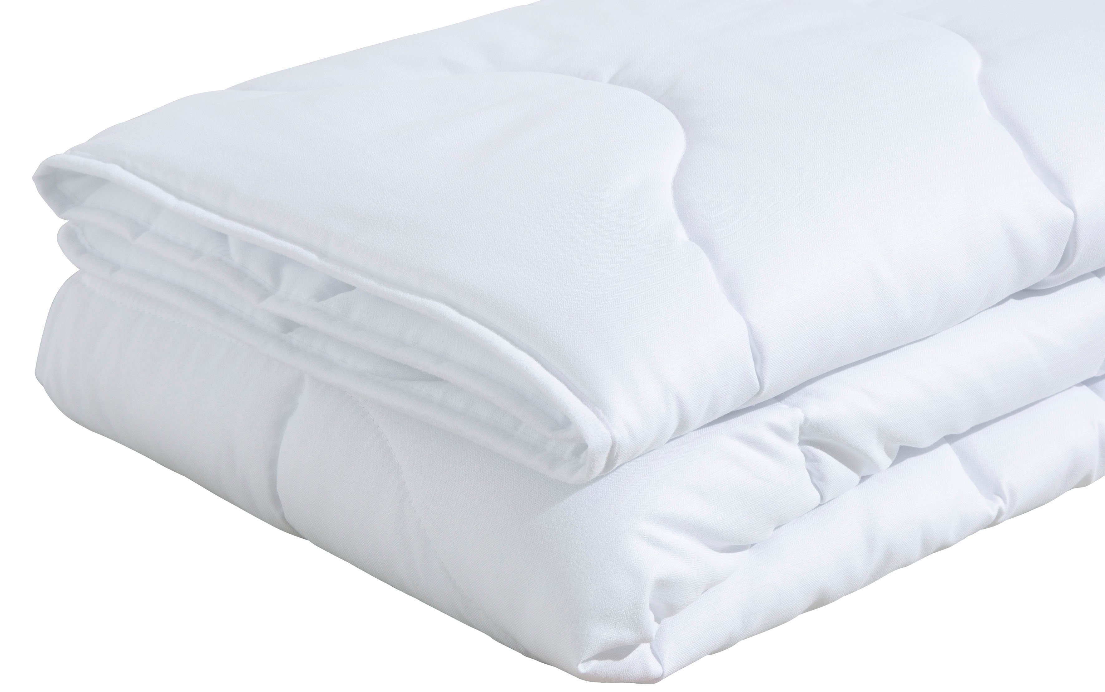 Microfaserbettdecke, Tylösand, Älgdröm, Füllung: Polyester, Bezug: Microfaser, Bettdecke in den Größen 135x200 cm und weiteren Größen erhältlich!