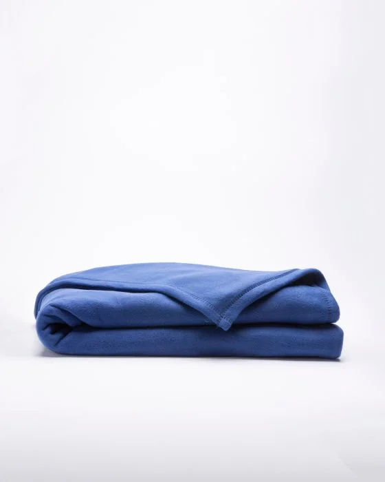 Couverture maille polaire.
