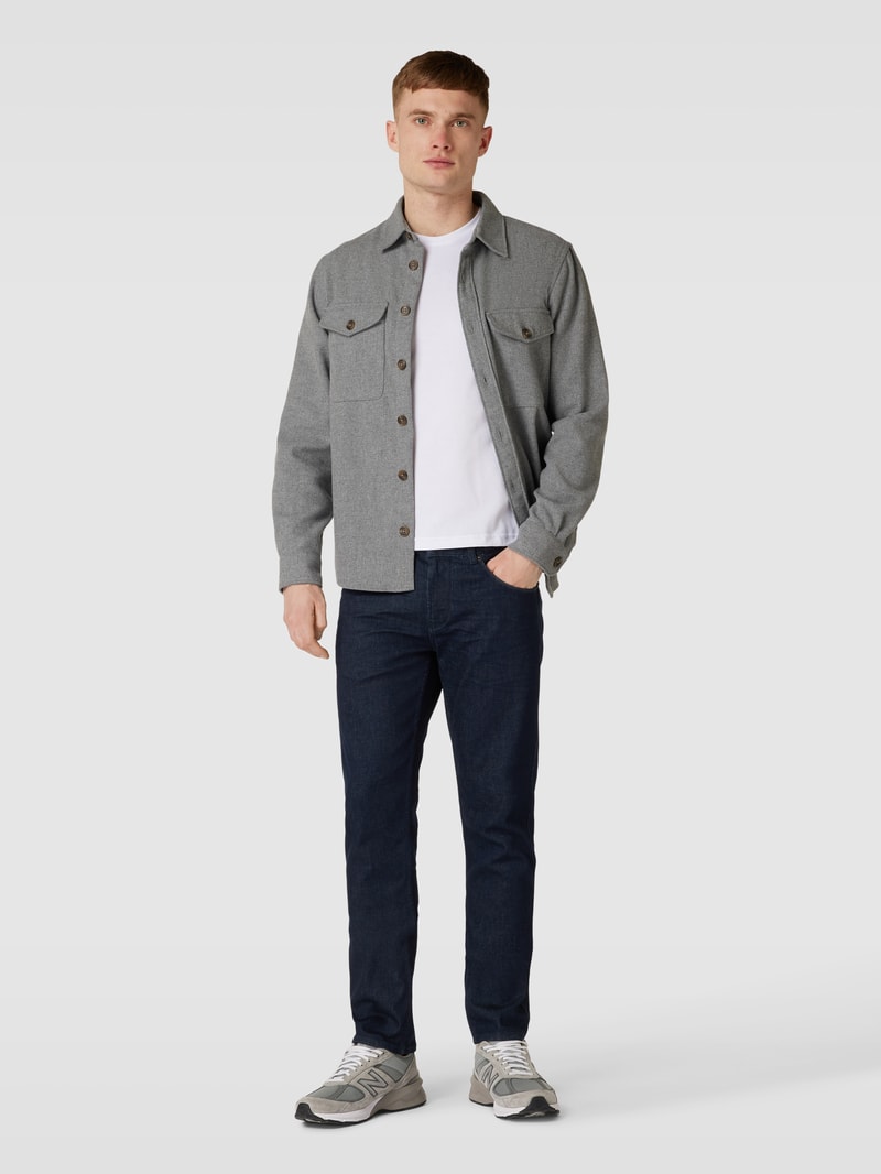 Jeans mit Label-Detail Modell 'Nightflight JE' in dunkelblau