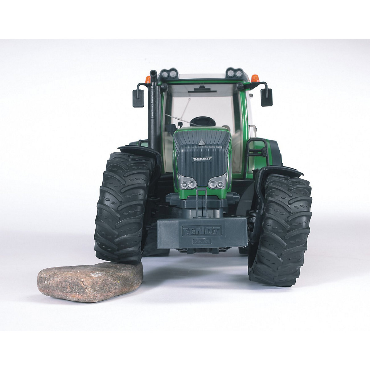BRUDER 03040 Fendt Traktor "936 Vario"