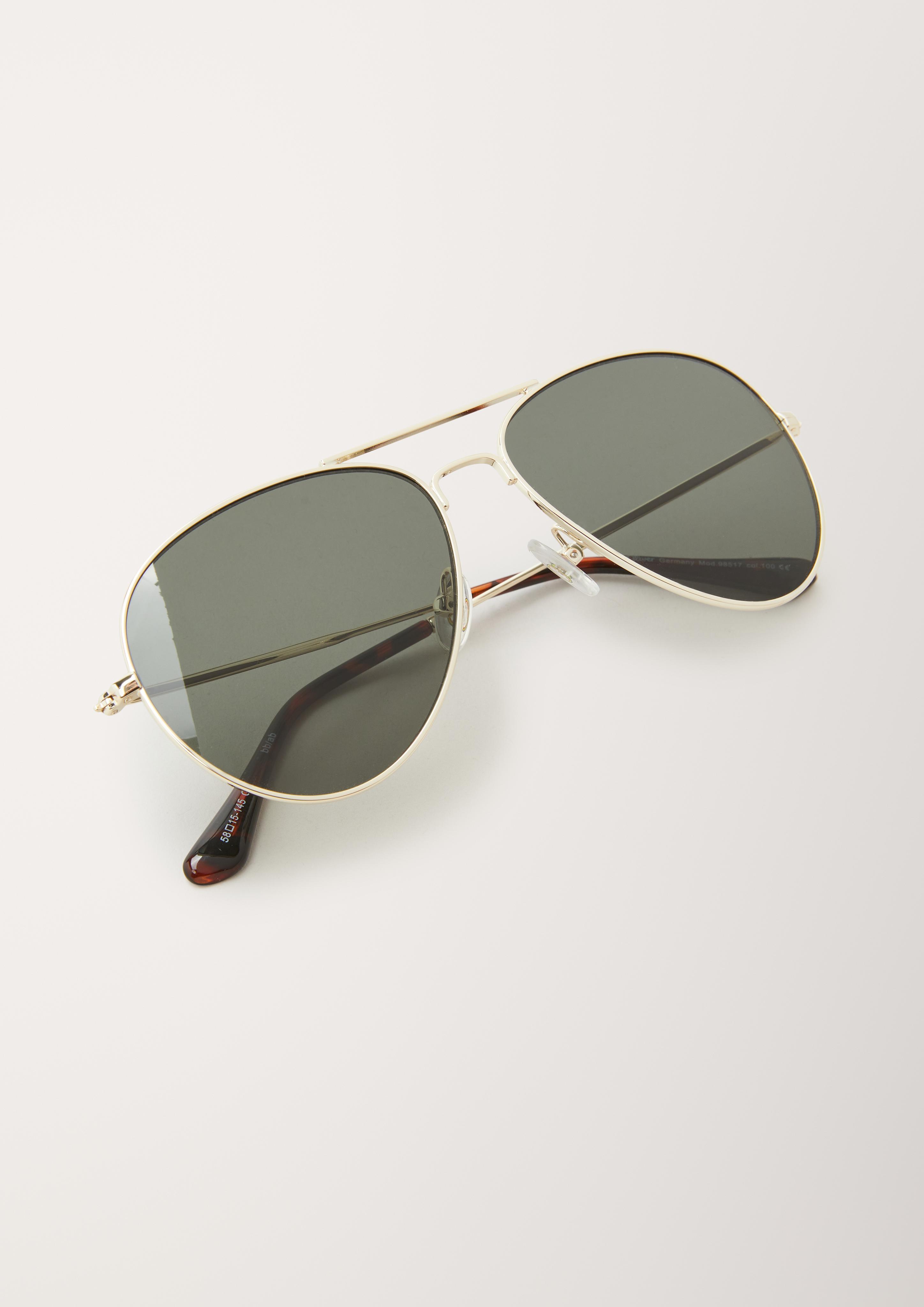 Sonnenbrille im Retro-Look  6006512-100