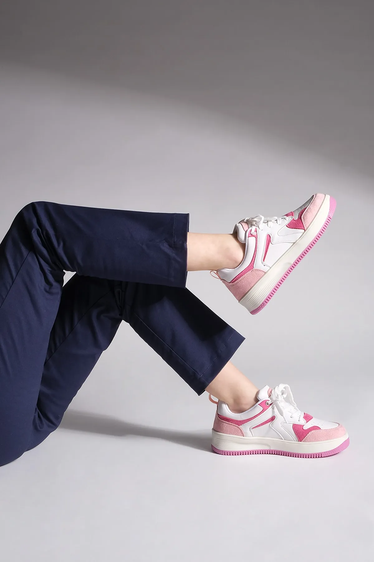 Marjin  Sneaker - Rosa - Flacher Absatz