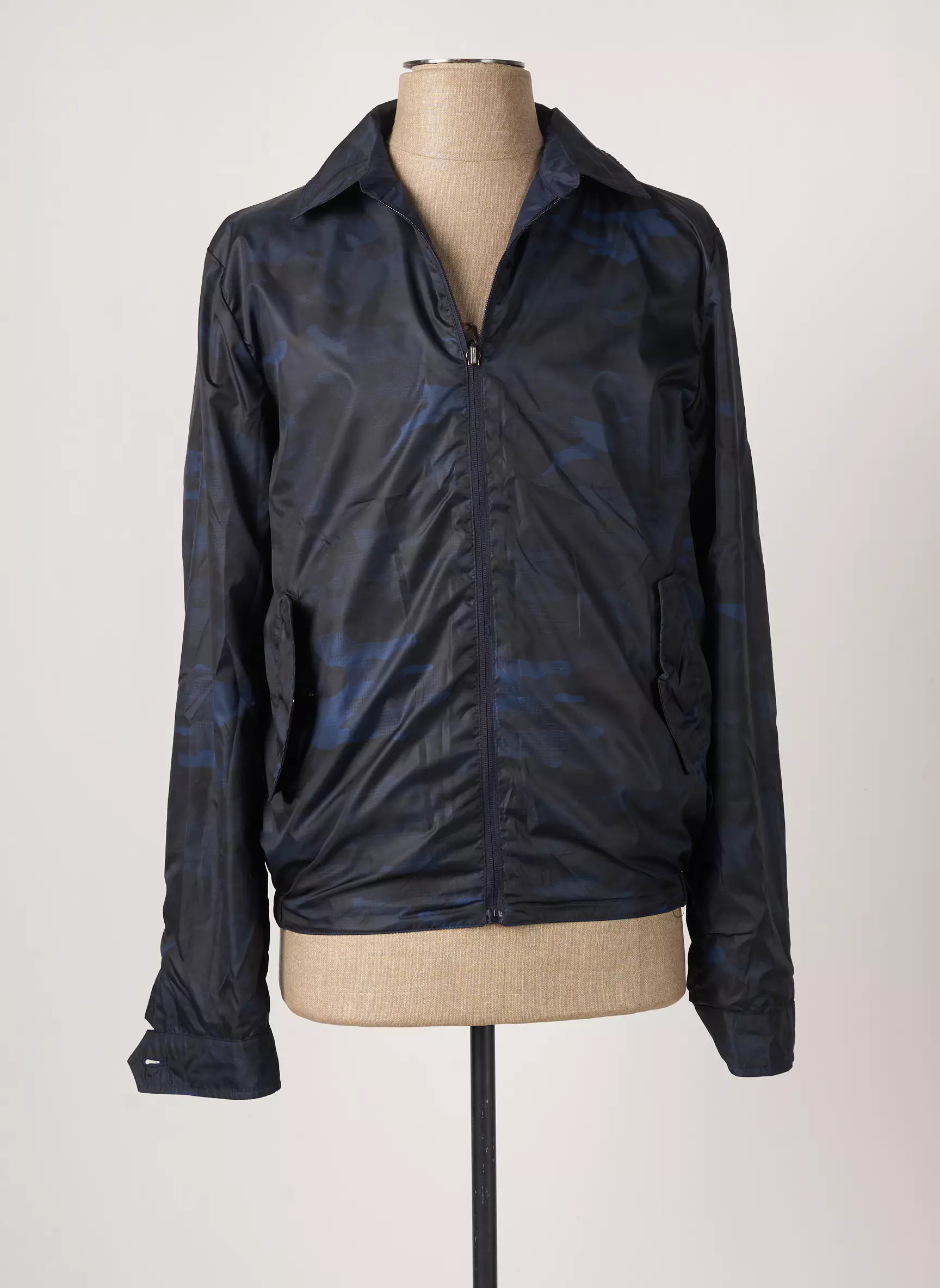 Ch K Williams Coupe Vents Homme couleur bleu