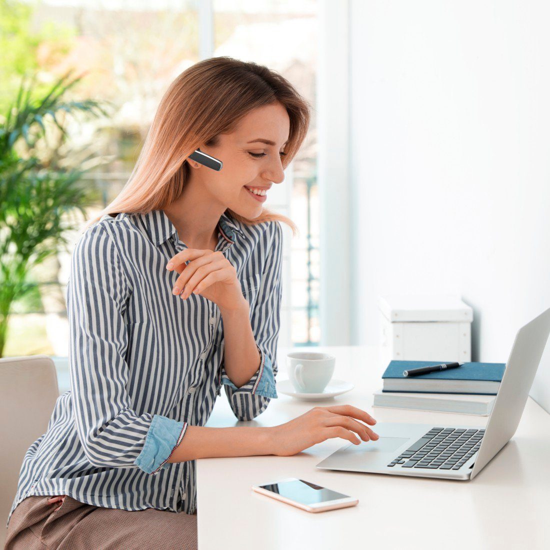Hama Mono-Bluetooth®Headset MyVoice700 Multipoint Sprachsteuerung Schwarz Wireless-Headset