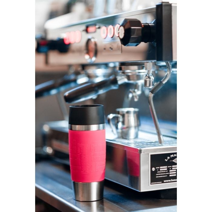 TRAVEL MUG ISOLIERBECHER