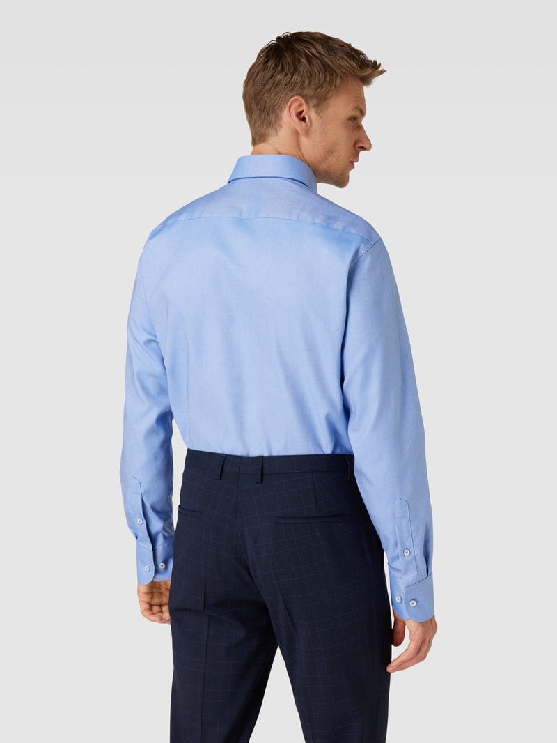 Slim Fit Premium Shirt mit Button-Down-Kragen in bleu