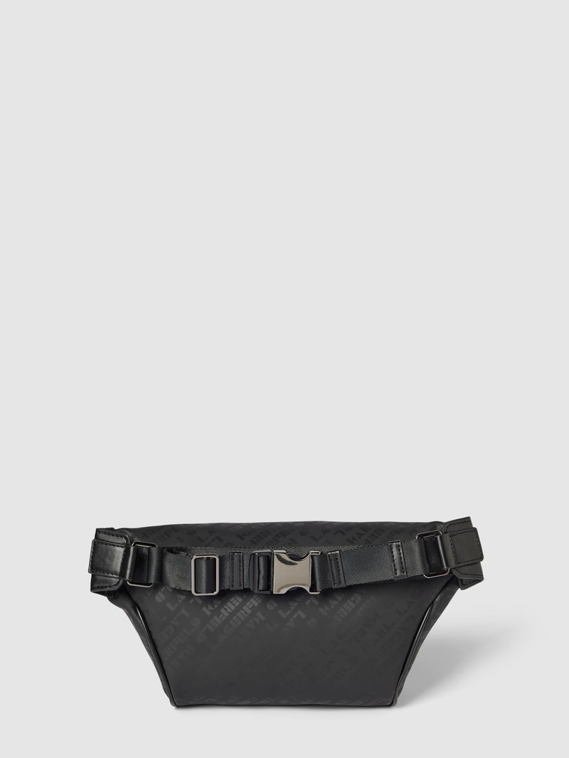 Bauchtasche mit Label-Detail in schwarz