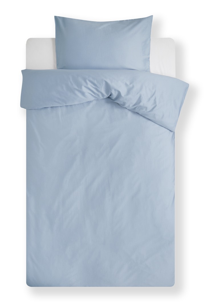 Set de lenjerie de pat Yumeko din satin de bumbac organic cu 300 de fire - cu fețe de pernă incluse.