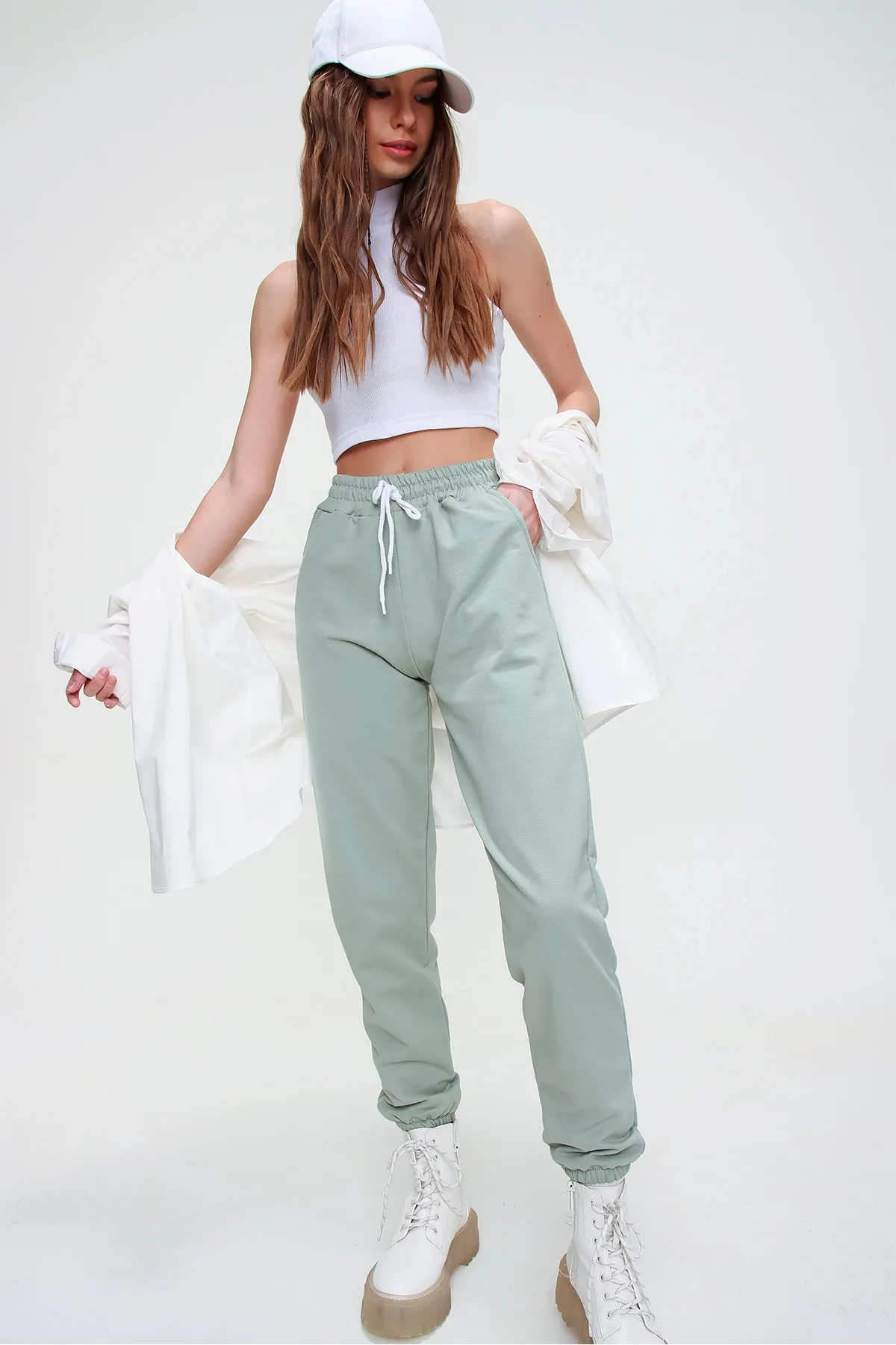 Trend Alaçatı Stili  Jogginghose - Grün - Jogger