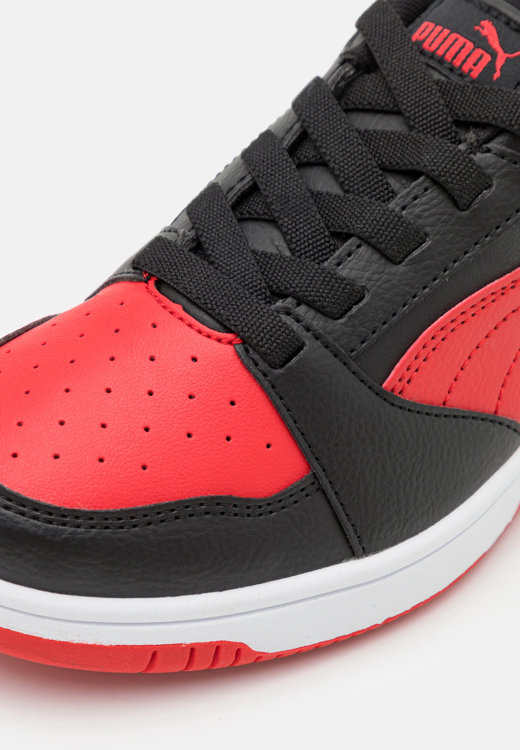 Puma REBOUND V6 UNISEX - Zapatillas bajas
