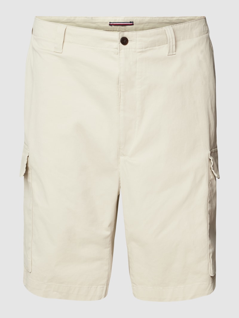 PLUS SIZE Cargoshorts mit Label-Details in hellgrau
