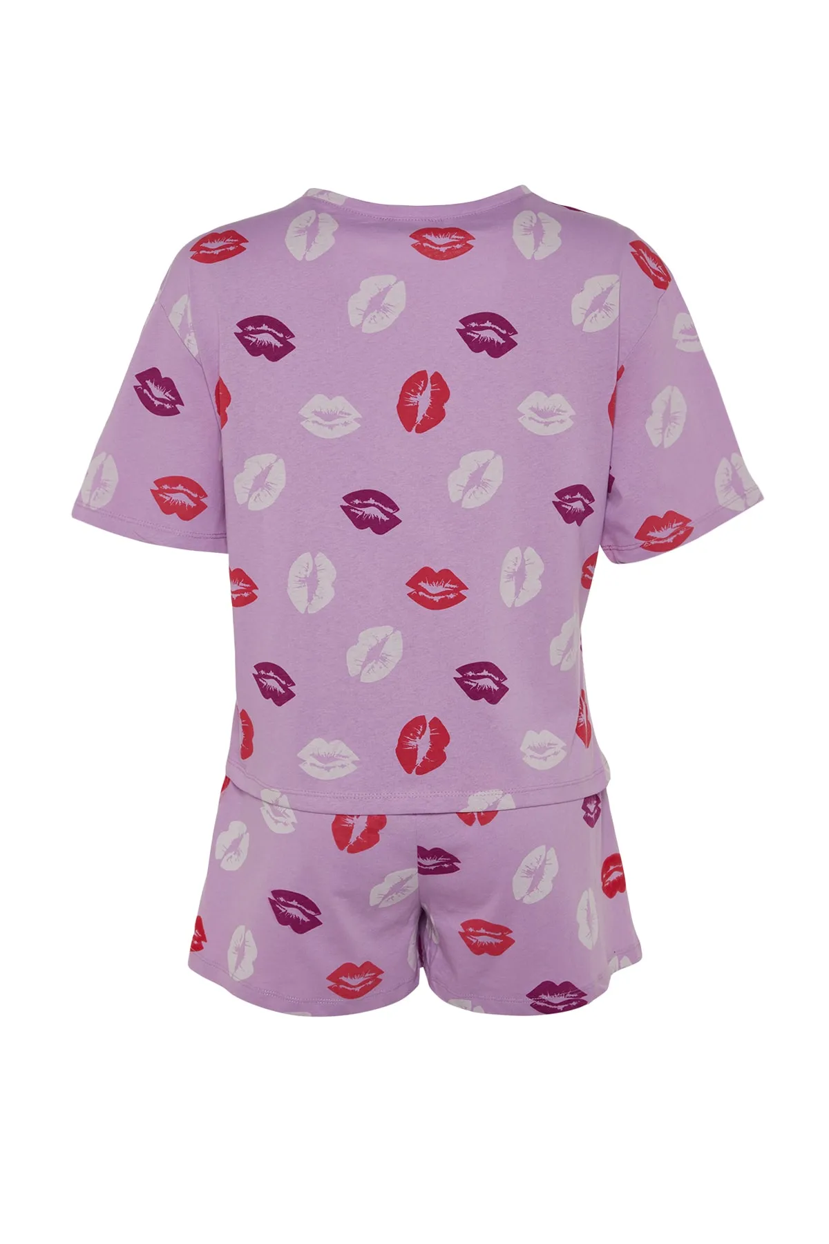 Trendyol Collection  Lilafarbenes Pyjama-Set aus T-Shirt und Shorts mit Lippenmuster aus 100 % Baumwolle THMSS21PT0468