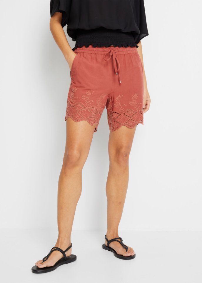 Shorts mit Spitze