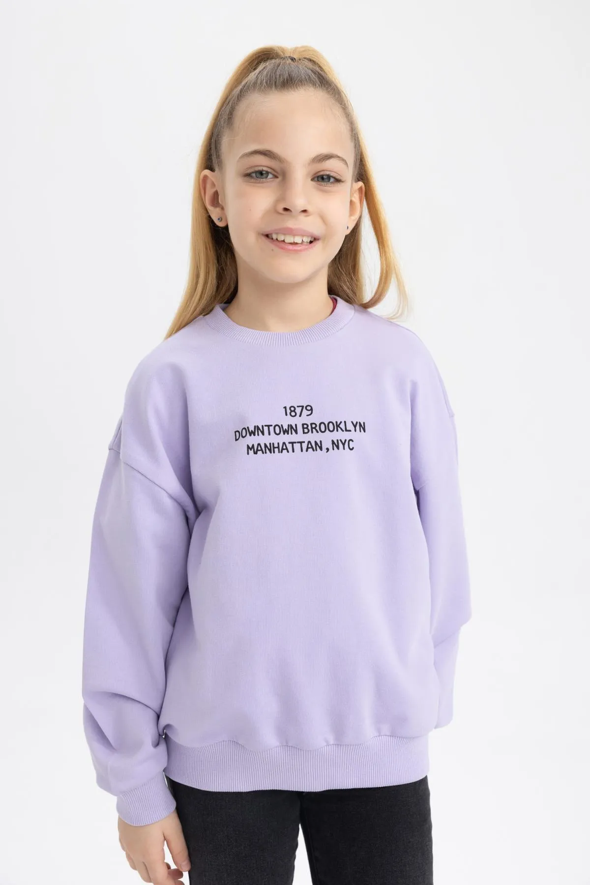 DeFacto  Bedrucktes Sweatshirt mit Rundhalsausschnitt und Relaxed Fit für Mädchen Z4188a623sp