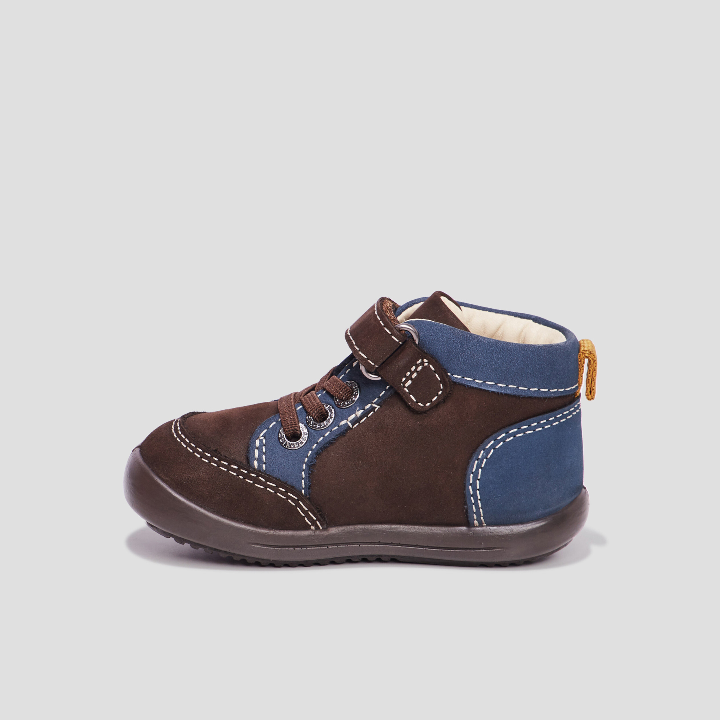 Bottillons en cuir Kickers Kinoe marron bébé garçon | La Halle