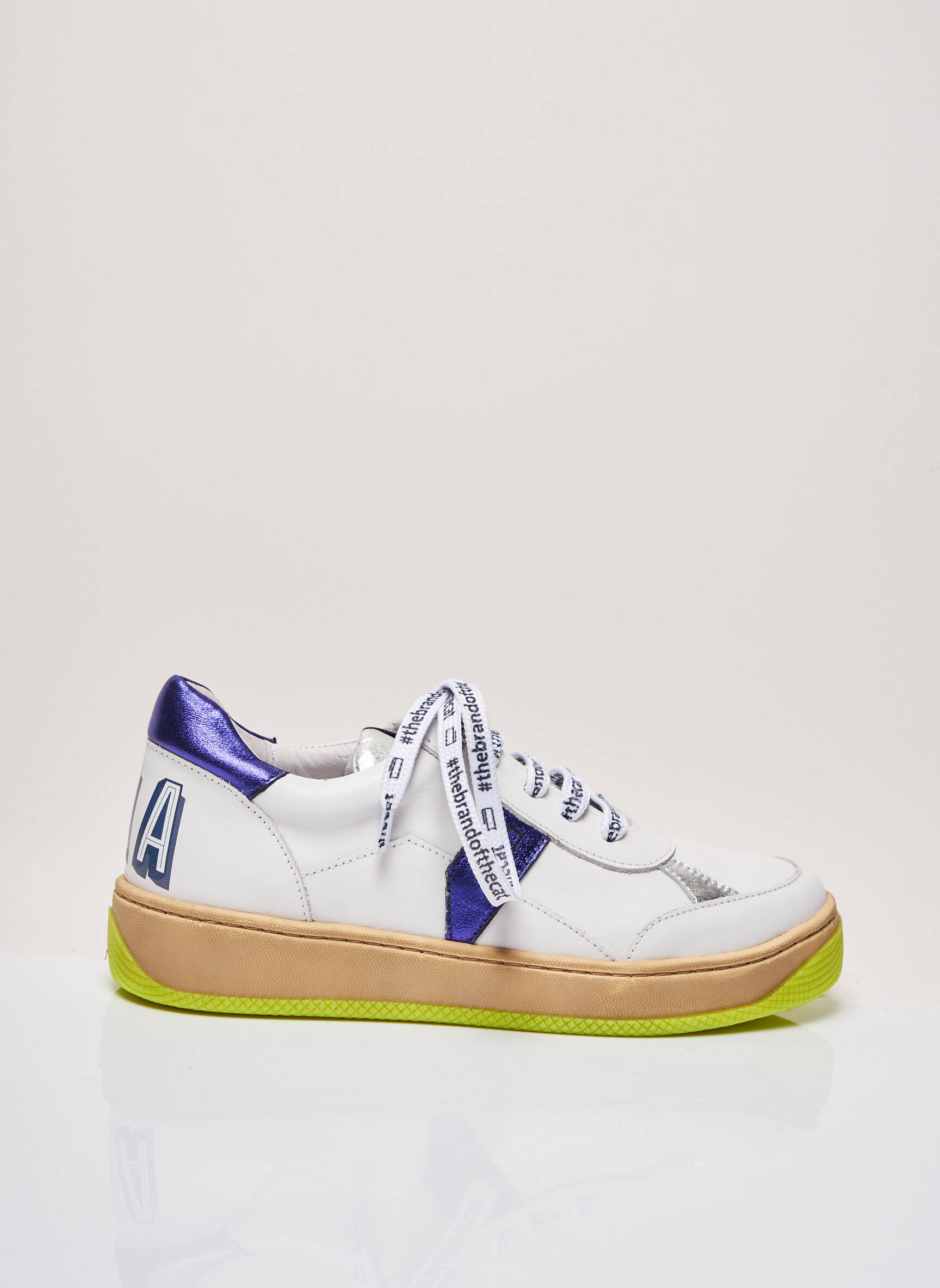 Vaddia Baskets Femme couleur blanc