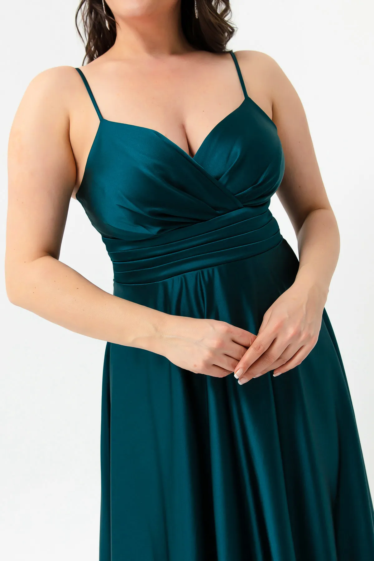 Lafaba  Damen-Abendkleid und Abschlusskleid aus Petrol in Übergröße mit Seilträgern aus Satin