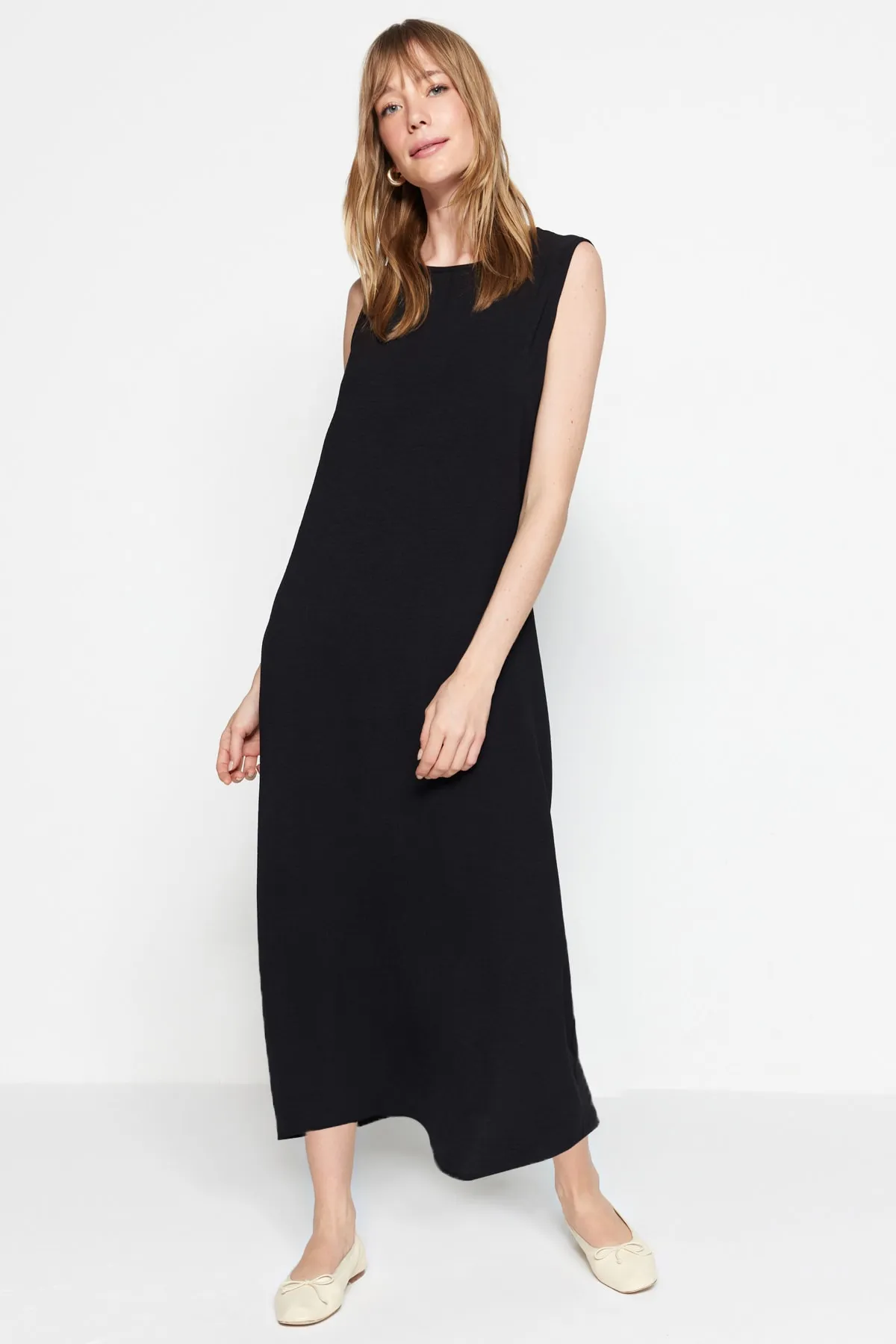 Trendyol Modest  Schwarzes Dessous-Aerobin-Kleid mit gewebtem Futter TCTSS23EB00146