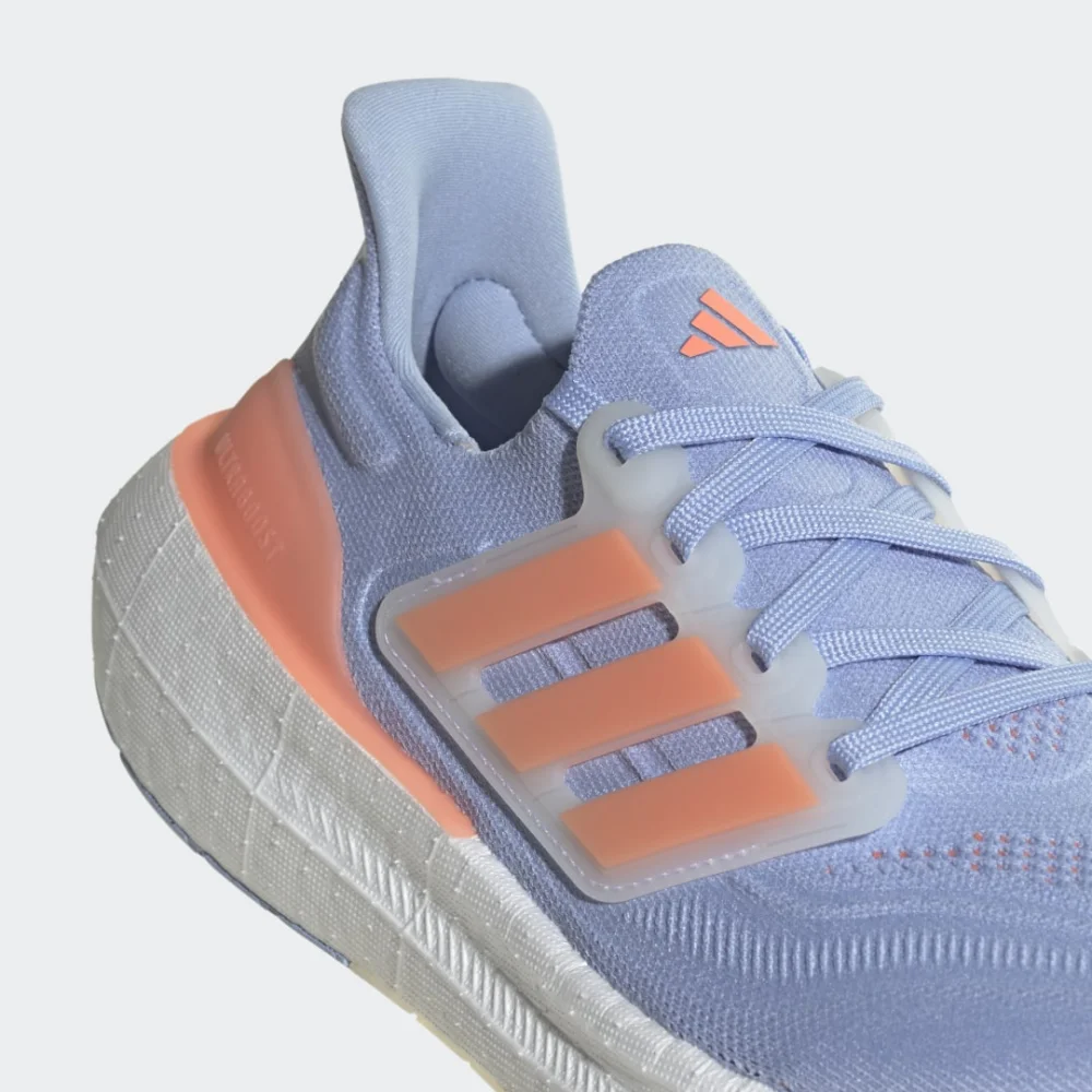 adidas Ultraboost Light HQ6347 / blau