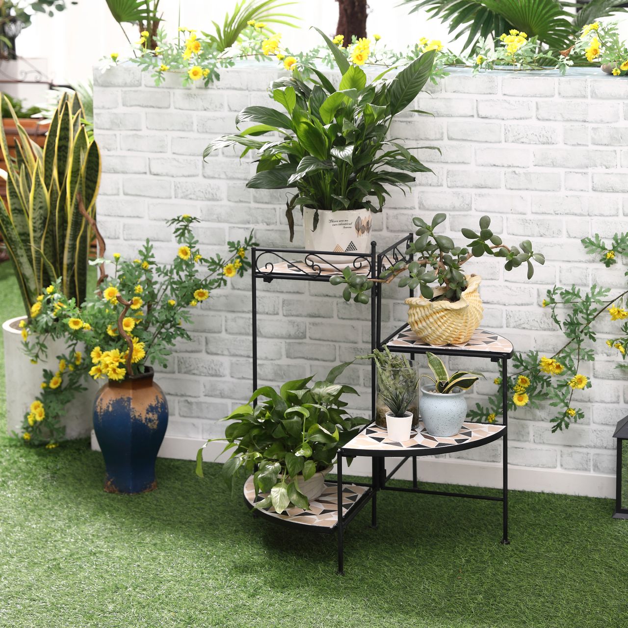 Outsunny Blumenständer 4-Stufe-Blumentreppe faltbar dekorative für Innen und Außen Garten Balkon Metall Keramikfliesen Schwarz Beige 64 x 64 x 72 cm