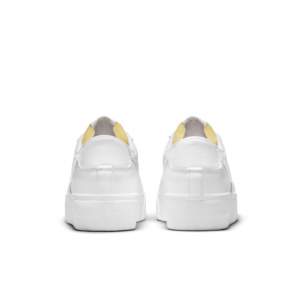 Nike Blazer Low Platform DJ0292-100 / weiss
