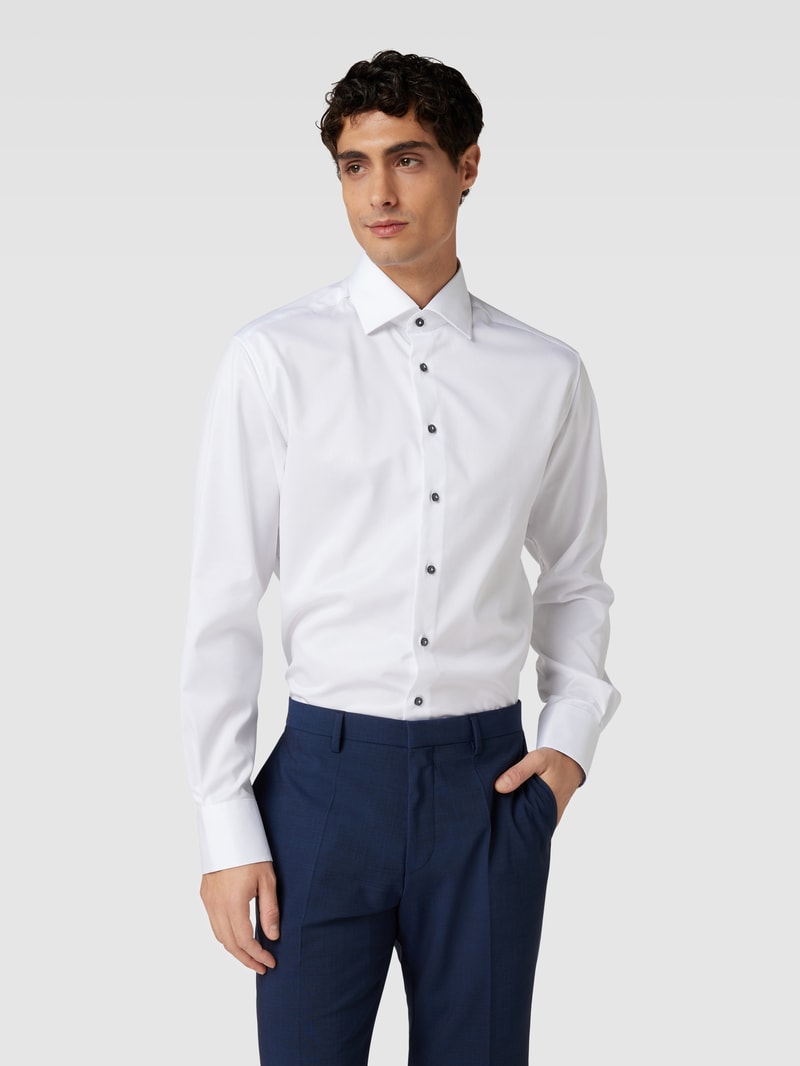 Slim Fit Premium Shirt mit Kentkragen in weiß