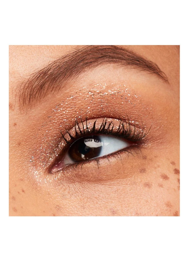M·A·C Dazzleshadow Liquid Eyeshadow - nestemäinen luomiväri