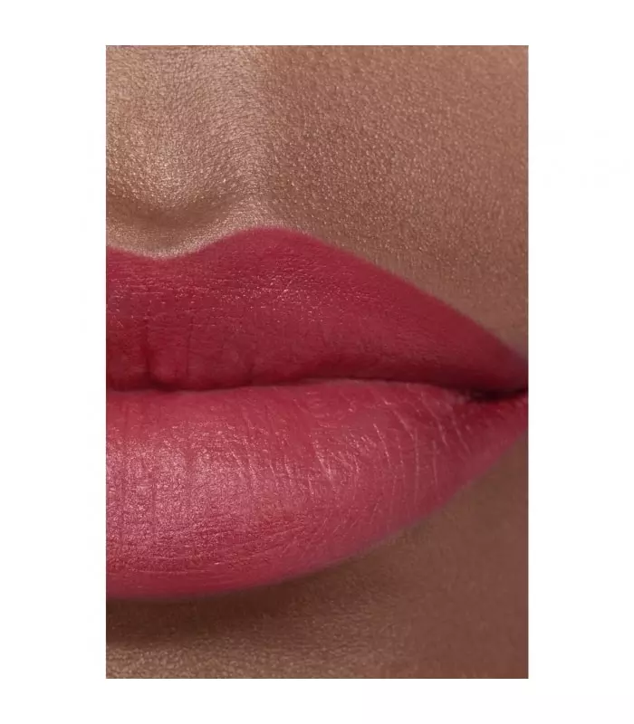 ROUGE ALLURE VELVET Le Rouge Velours Lumineux