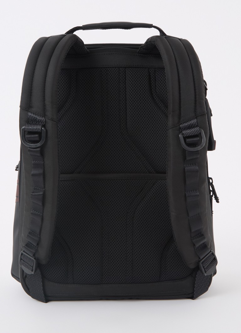 Rucsac Tumi Alpha Bravo cu compartiment pentru laptop de 15 inch.