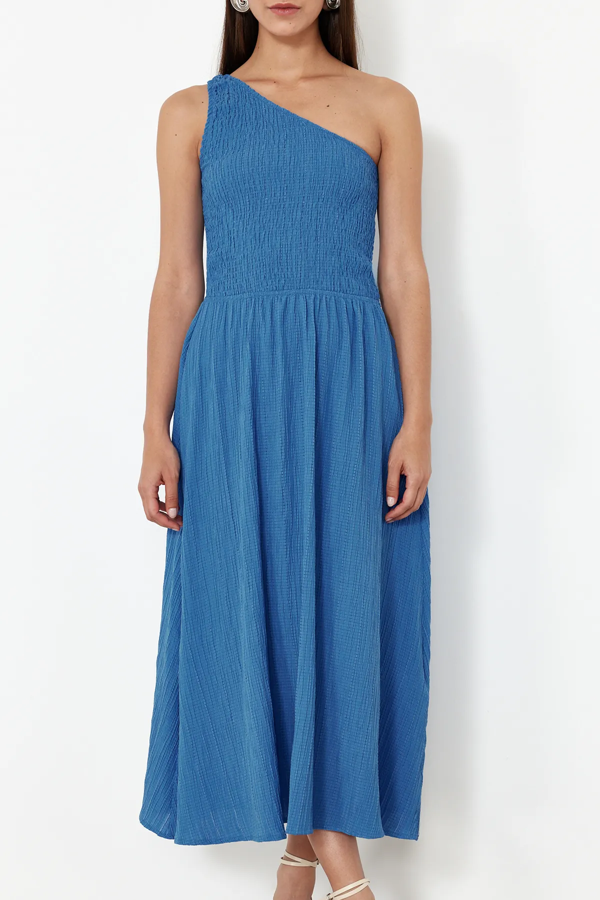 Trendyol Collection  Saks Straight TWOSS23EL01830