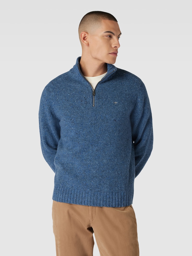 Strickpullover mit kurzem Reißverschluss in blau meliert