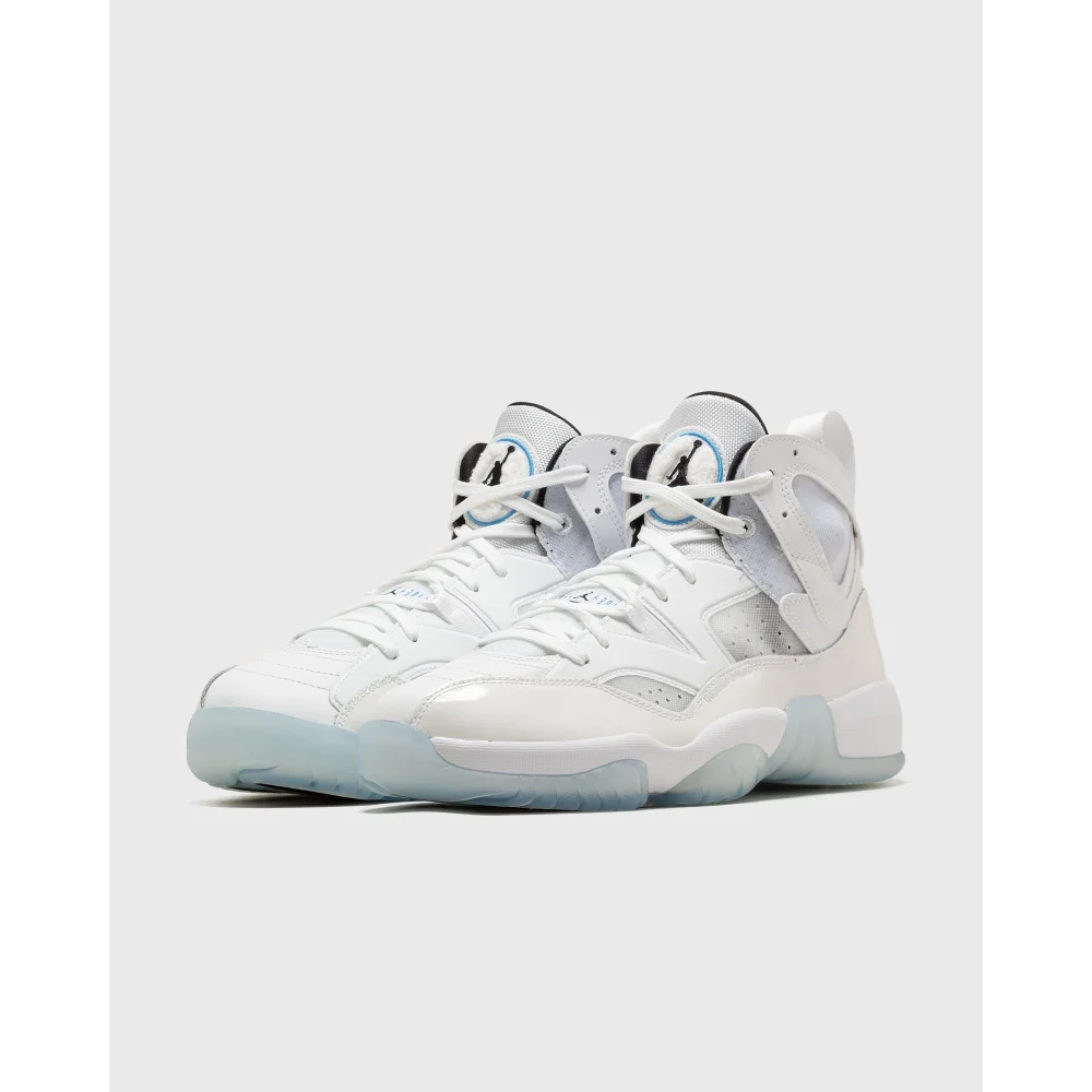 NIKE JORDAN Jumpman Two Trey DO1925-104 / weiss