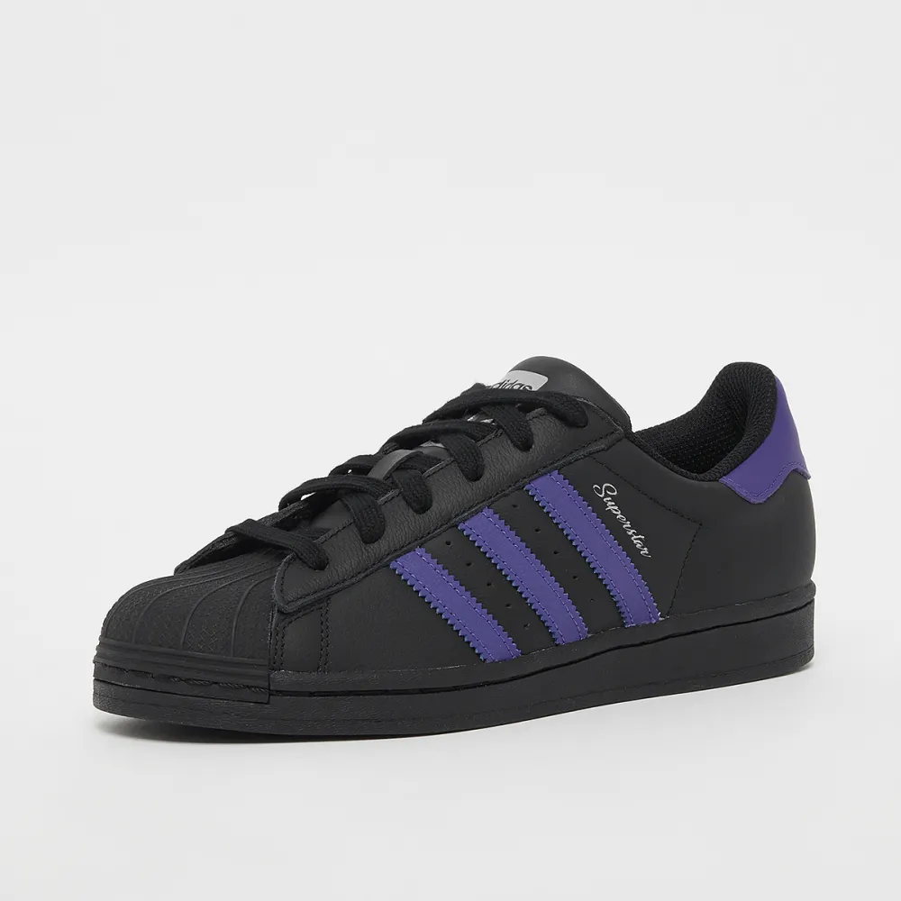 adidas Superstar IE3000 / schwarz