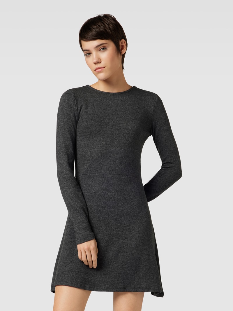 Strickkleid mit Rundhalsausschnitt Modell 'BELLA' in black