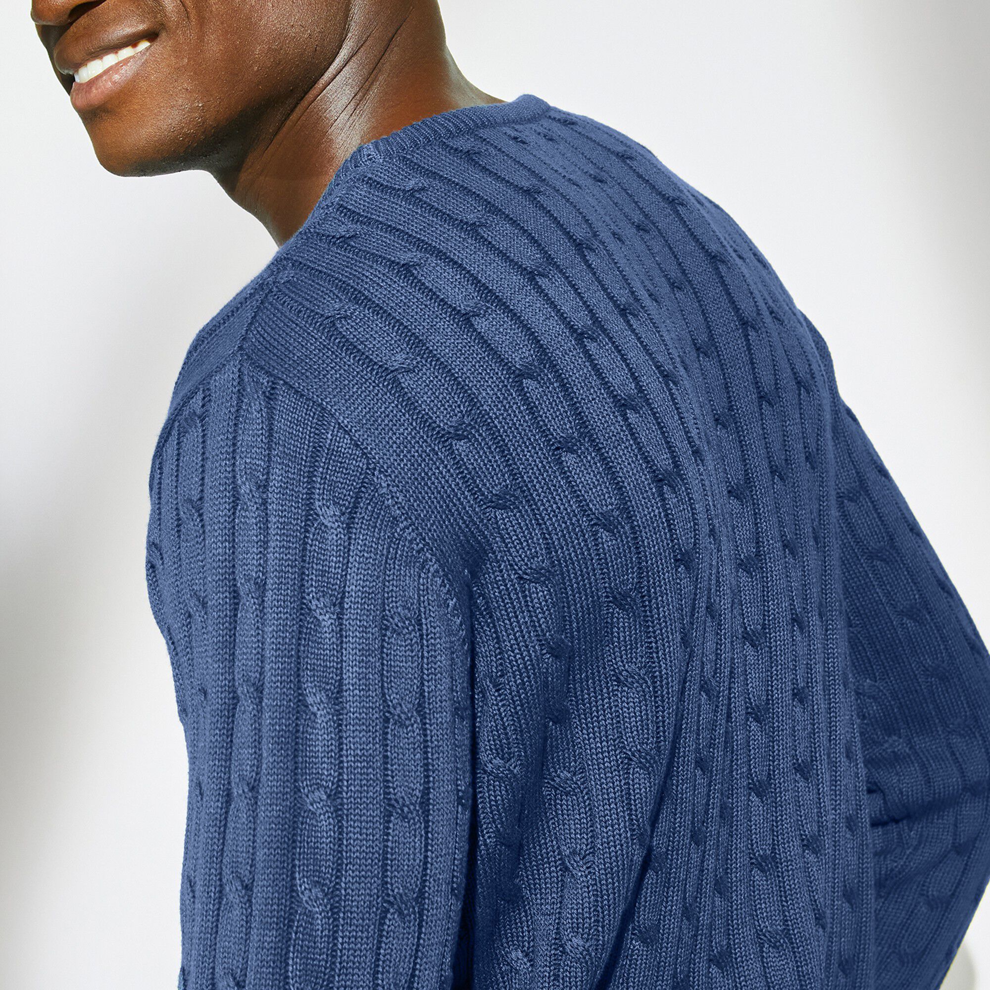 Pull col rond maille torsades