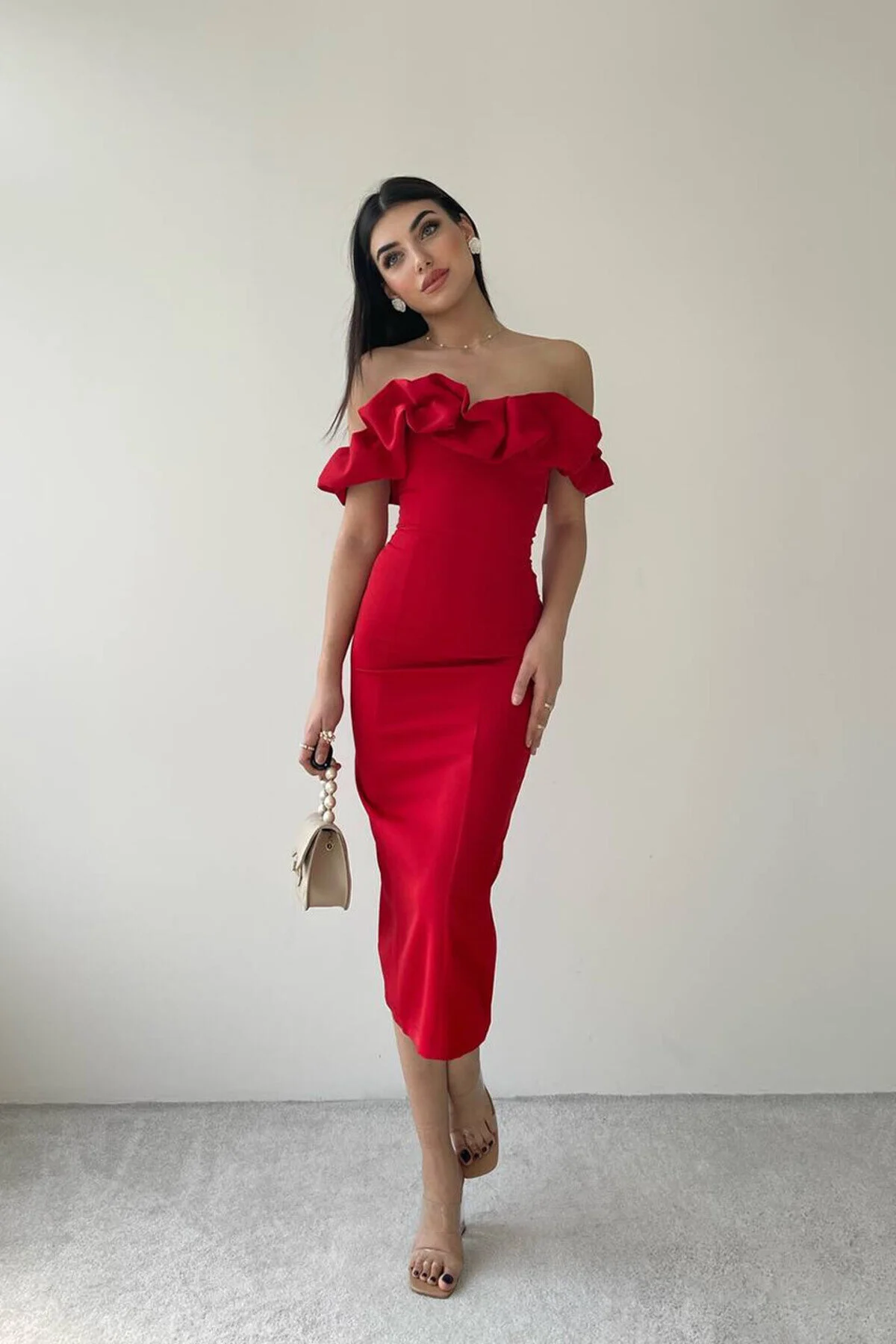 SONREİR  NIEDRIGE SCHULTERKLEID IN MIDI-LÄNGE