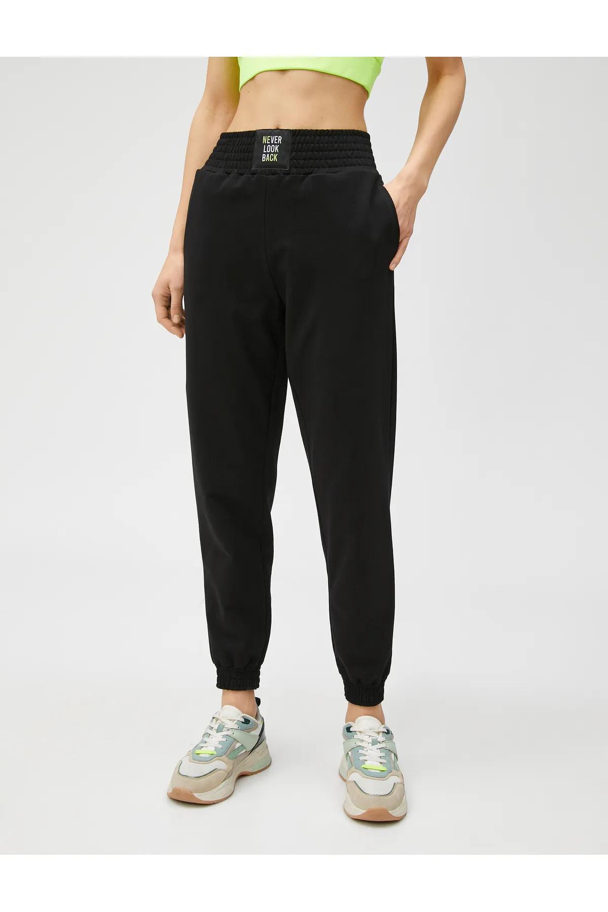 Koton  Jogger-Jogginghose aus Baumwolle mit Pocket-Label-Details