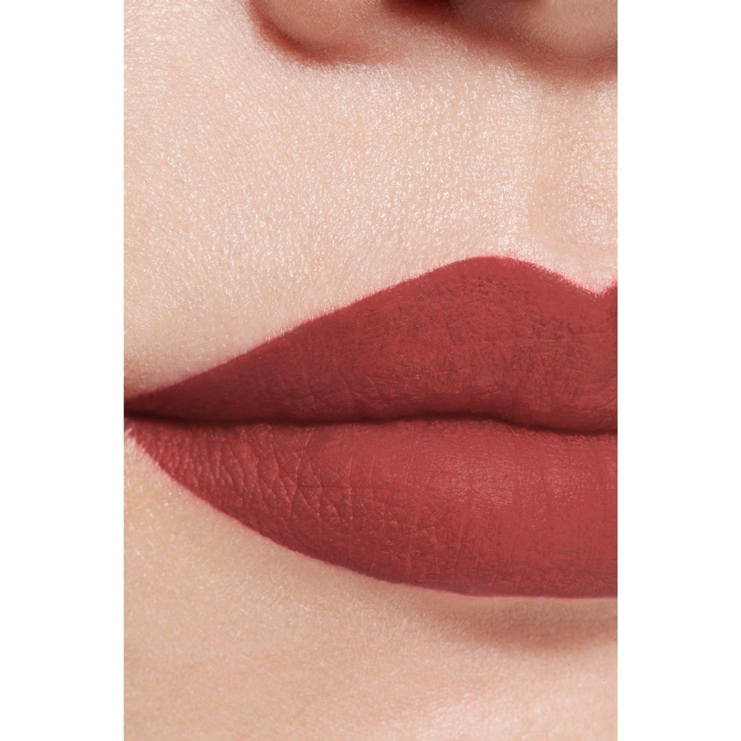 CHANEL LIQUID VELVET