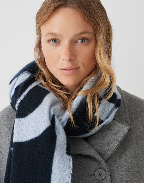 Oversize Schal Amadita scarf