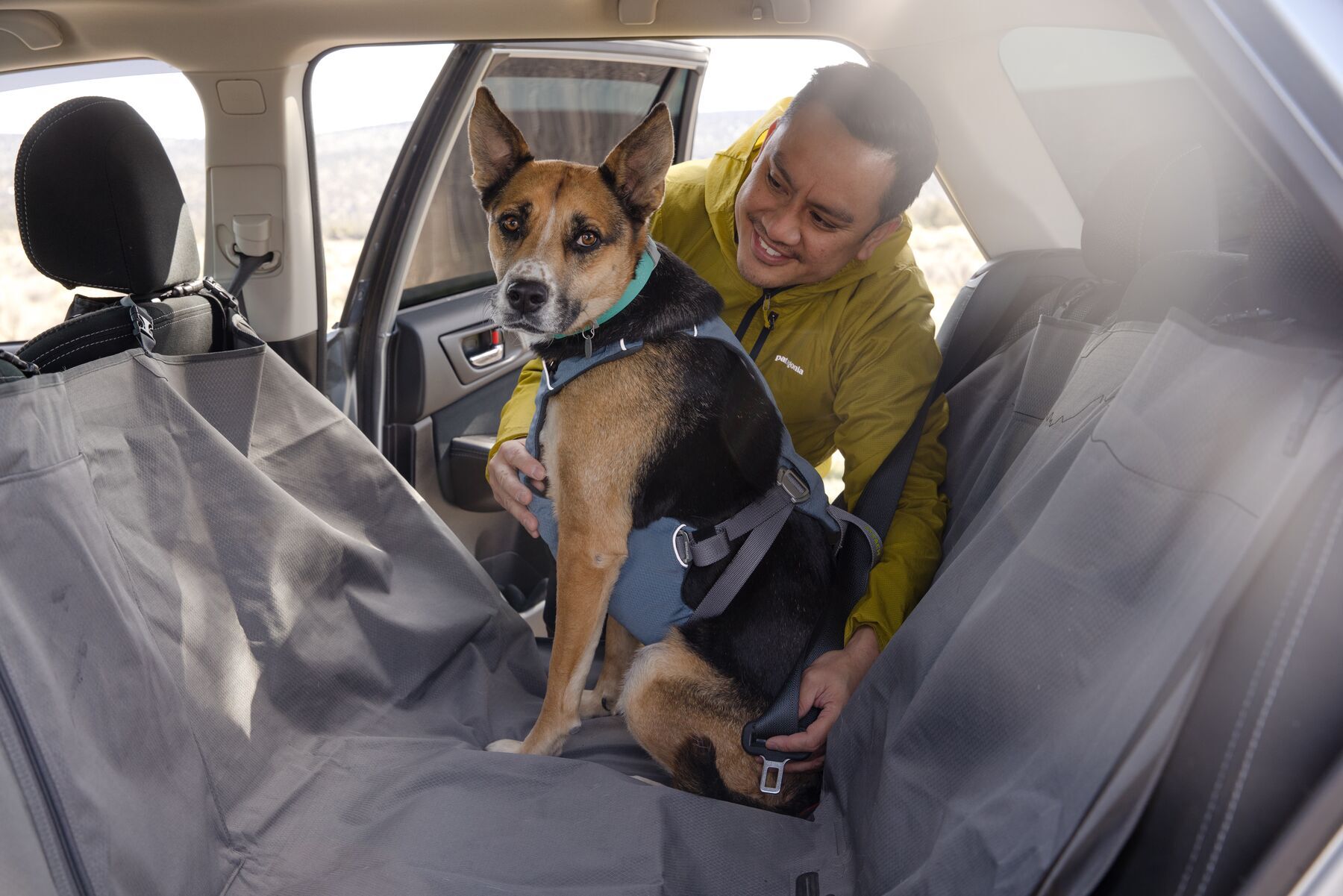 Ruffwear Autozubehör Ruffwear Auto-Sicherheitsgeschirr Load Up™ S